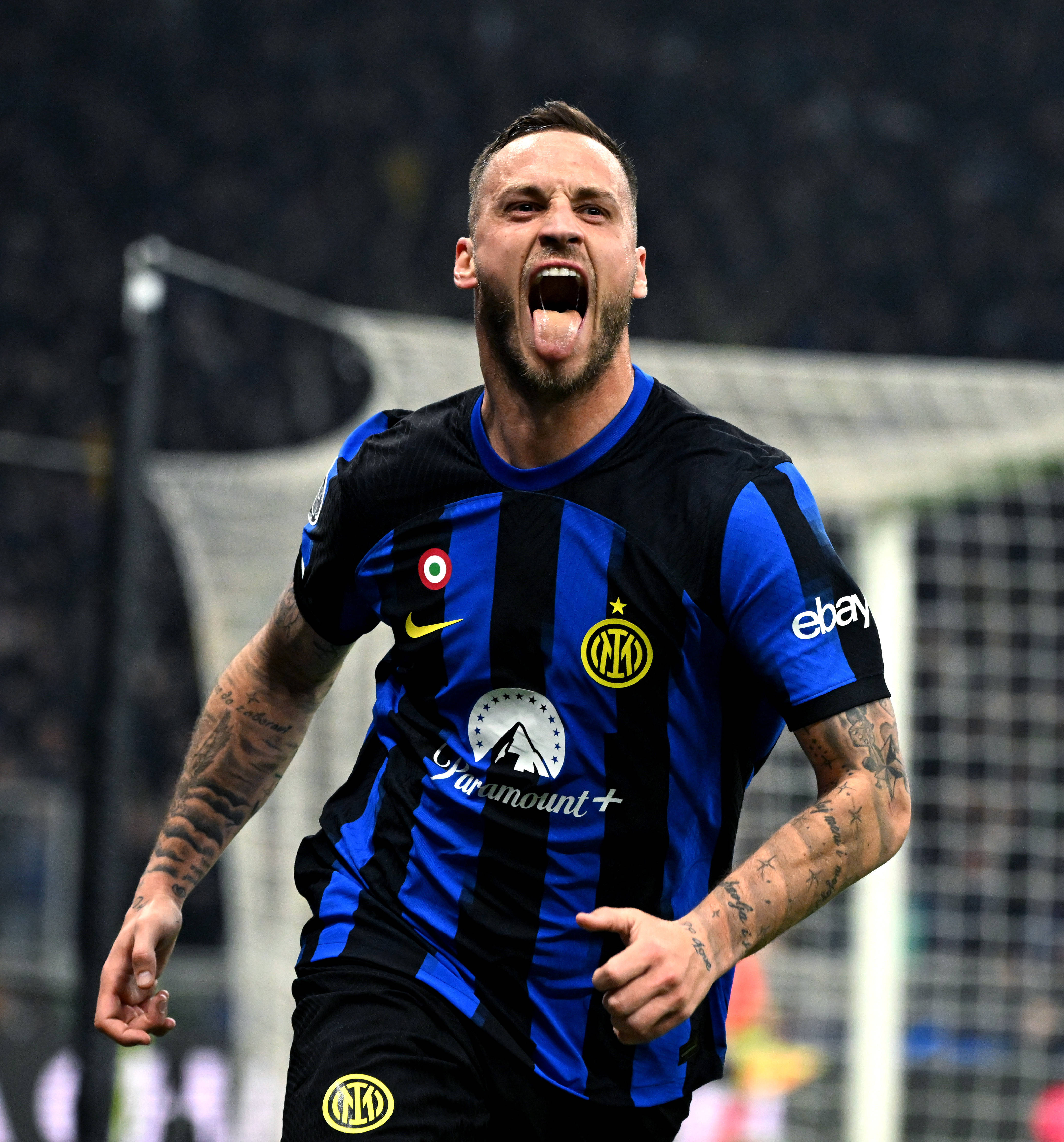 官方：奥布拉克因伤退出斯洛文尼亚国家队，图尔克递补入选（斯洛文尼亚官方：奥布拉克伤退，图尔克顶替入选）