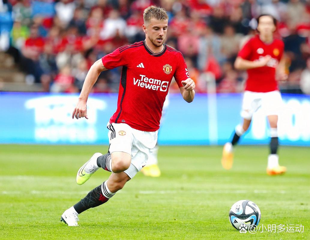 切尔西客战伯恩利首发：帕尔默缺阵！恩佐、沃克在列（切尔西客场战伯恩利首发出炉：帕尔默缺席，恩佐、沃克入选）