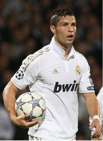 罗马诺：去年冬窗曼联引进埃德松未果，现在他已经大降价了（罗马诺：曼联去年冬窗求购埃德松未果，如今要价已大幅下调）