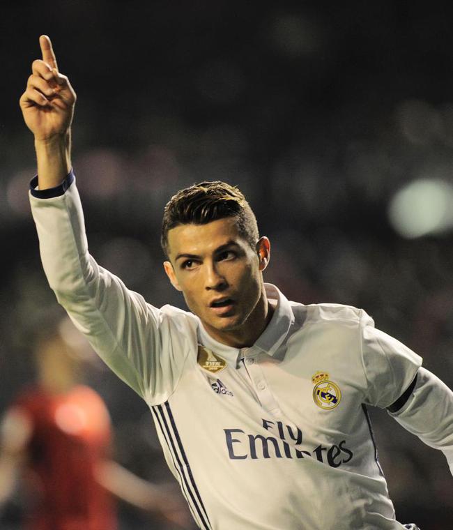 斯基拉：伊尔迪兹要求600万欧年薪，尤文可能报价500万加奖金（斯基拉：伊尔迪兹索要600万欧年薪，尤文或给500万欧+奖金）