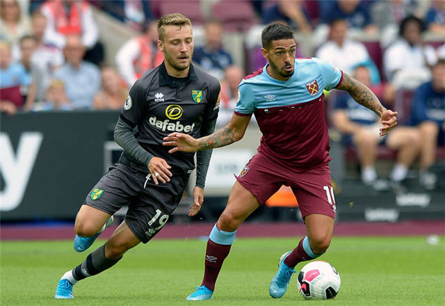 埃迪-豪：我们对阵曼联的战绩还不错，但曼联比上赛季强很多（埃迪-豪：对曼联战绩不俗，但他们较上赛季进步很大）