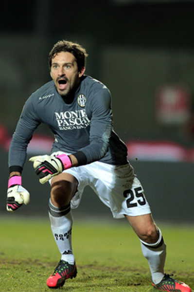 格拉巴拉：平局对荷兰来说就像胜利；队友可能害怕让我守门（格拉巴拉：这场平局对荷兰等同胜利；队友或许不敢让我镇守龙门）