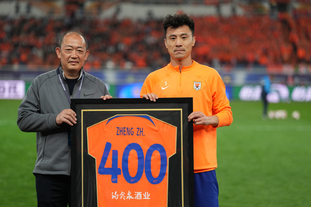 前西班牙主帅：皇萨永远是西甲热门；年轻球员首秀需谨慎谨慎（前西班牙主帅：皇马巴萨永远是西甲争冠热门；年轻球员首秀需格外谨慎）