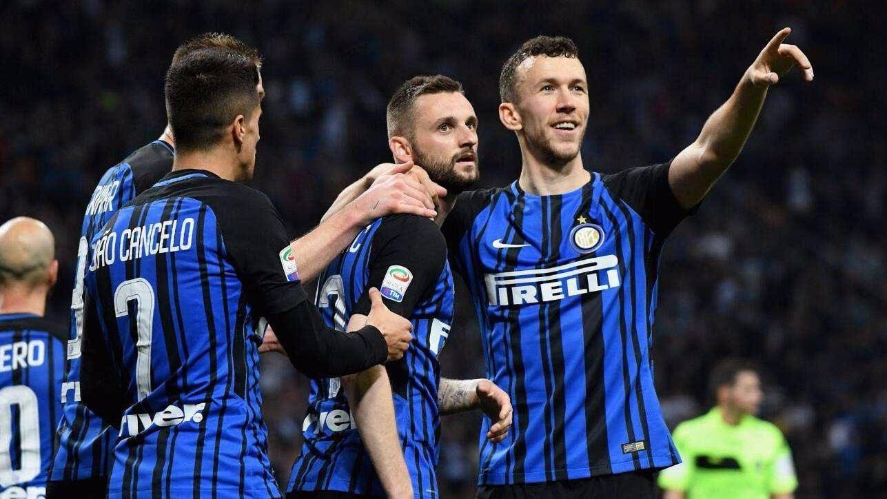 半场战报：莱比锡2-1马格德堡，努萨破门，鲍姆加特纳建功（半场比分：莱比锡暂2-1马格德堡，努萨、鲍姆加特纳相继破门）