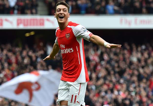 官方：刘殿座当选2025赛季中超最佳守门员，本赛季中超实现10次零封（官方确认：刘殿座荣膺2025赛季中超最佳门将，本季贡献10场零封）